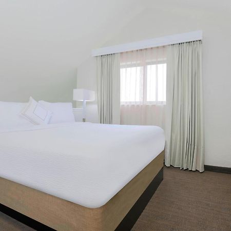 Residence Inn Boston North Shore/Данверс Екстер'єр фото