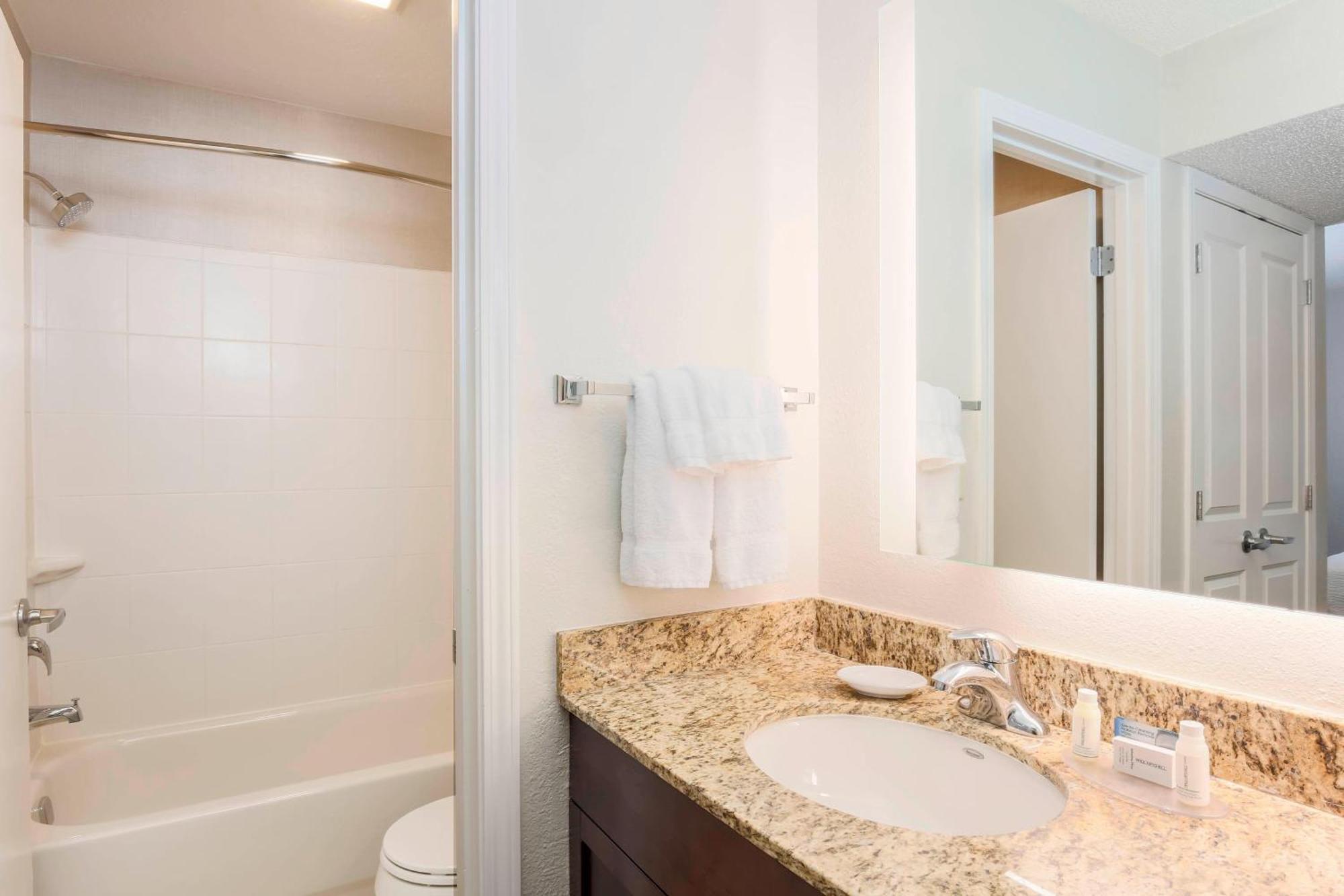 Residence Inn Boston North Shore/Данверс Екстер'єр фото