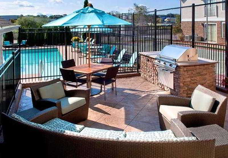 Residence Inn Boston North Shore/Данверс Зручності фото