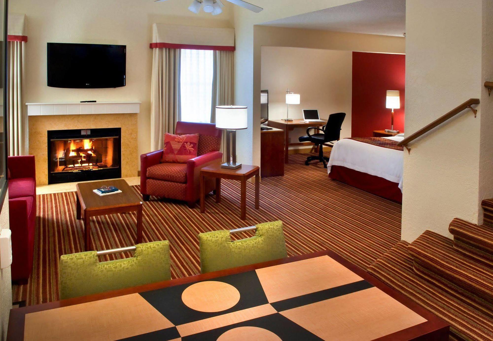 Residence Inn Boston North Shore/Данверс Екстер'єр фото