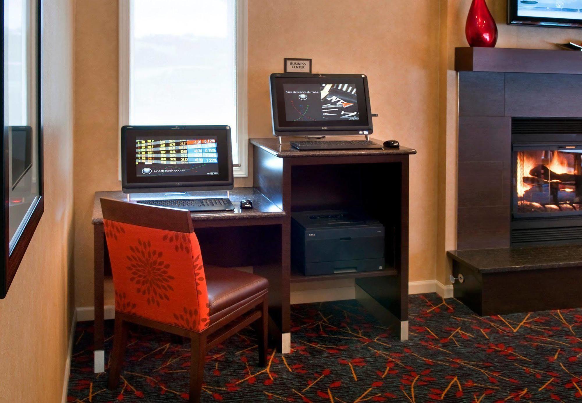 Residence Inn Boston North Shore/Данверс Екстер'єр фото