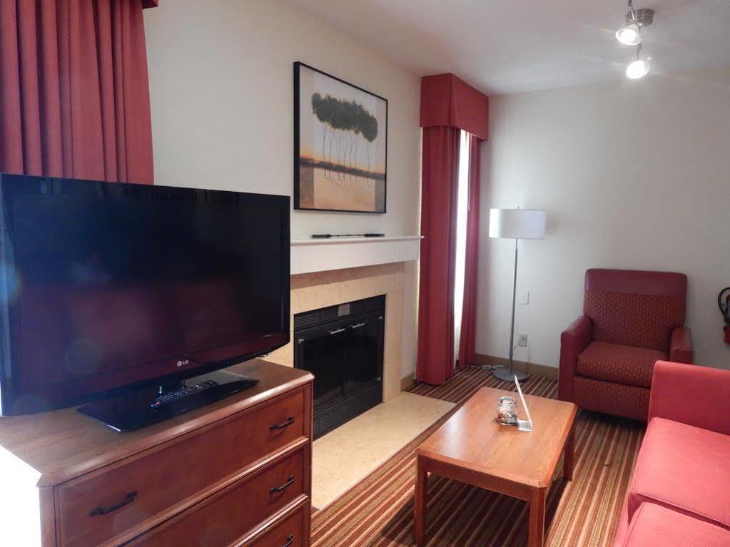 Residence Inn Boston North Shore/Данверс Екстер'єр фото